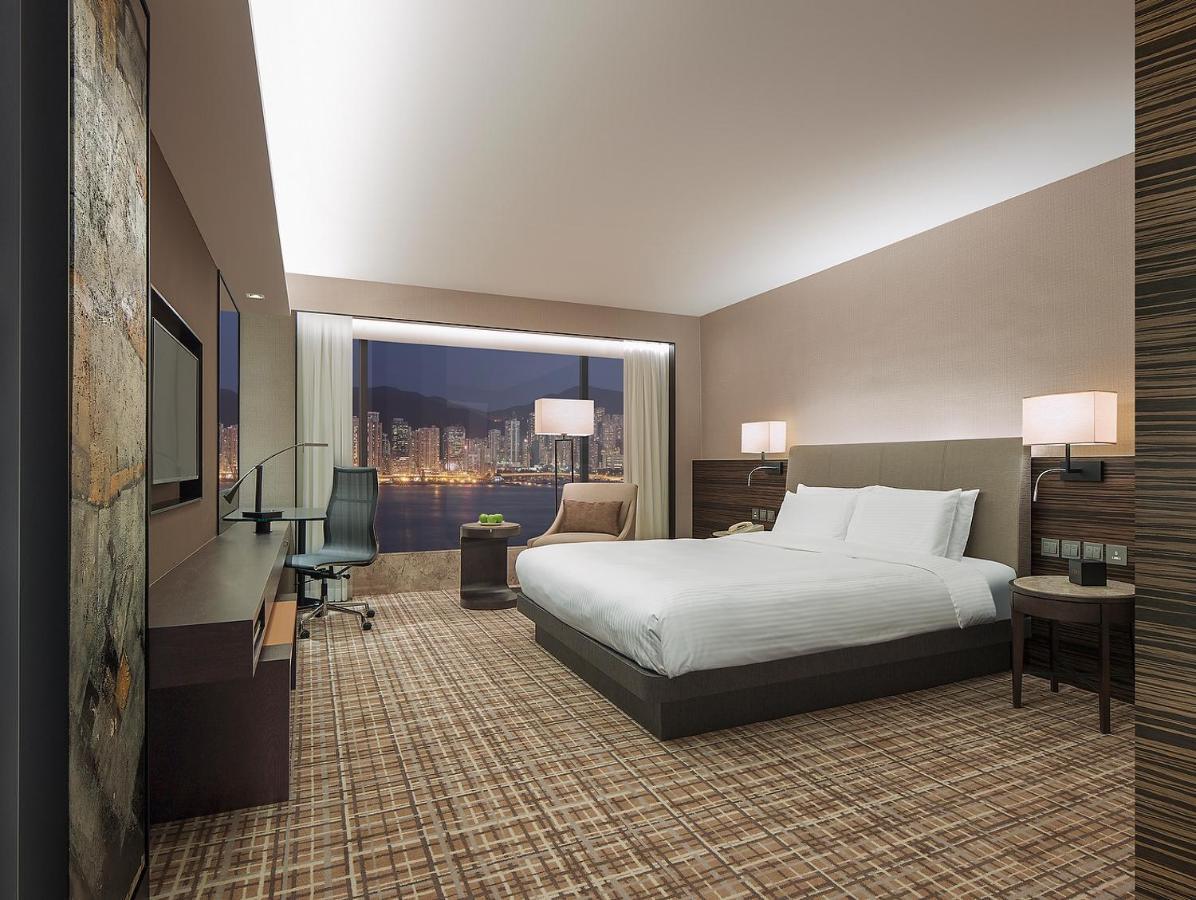 New World Millennium Hong Kong Hotel Exterior photo Deluxe Room