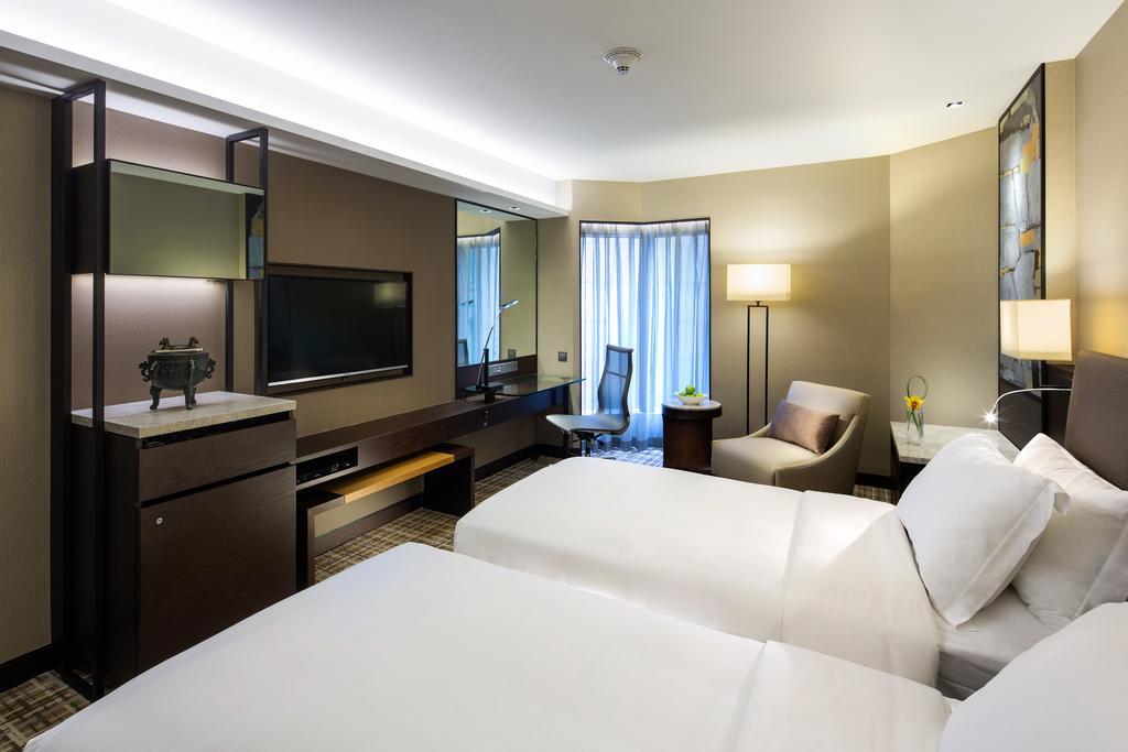 New World Millennium Hong Kong Hotel Exterior photo Deluxe Room